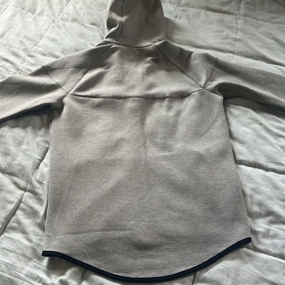 Nike hoodie - Picture 5 of 5
